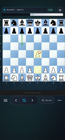 CHESS REV game analysis screen showing colored move arrows and evaluation bar